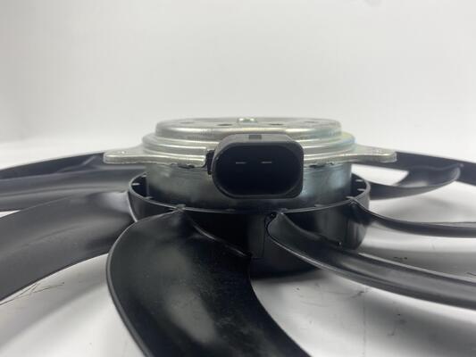 Engine Parts Radiator Cooling Fan Motor 8K0959455M 8K0959455F for Audi A4 A5 A6 Q5 2.0t