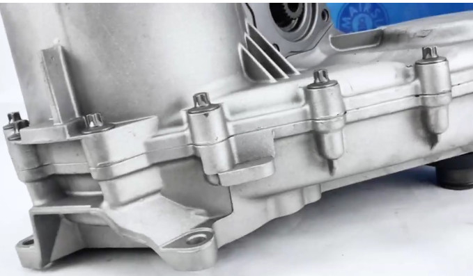 OE NO ATC700 Transfer Case For BMW X5 E70 X6 E71 Auto Transmission System 27107599886