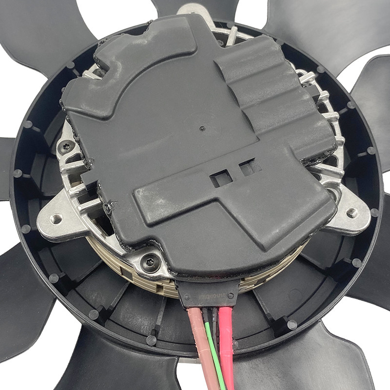 Plastic Car Cooling Fan for Audi Q7 2016 Vice with High Level Quality ISO TS15949 Certified